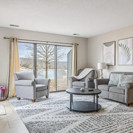 Lionshead Lake Retreat